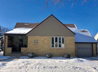 1008 Redwood Dr, Green Bay, WI 54304