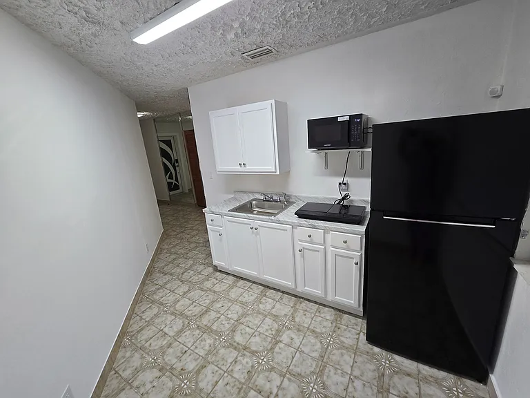 14800 Robinson St — Photo 5
