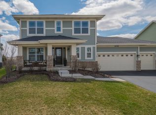 40W149 Palmer Rd, Geneva, IL 60134