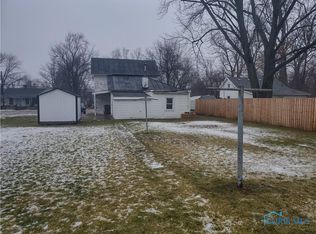 725 Hopkins St, Defiance, OH 43512