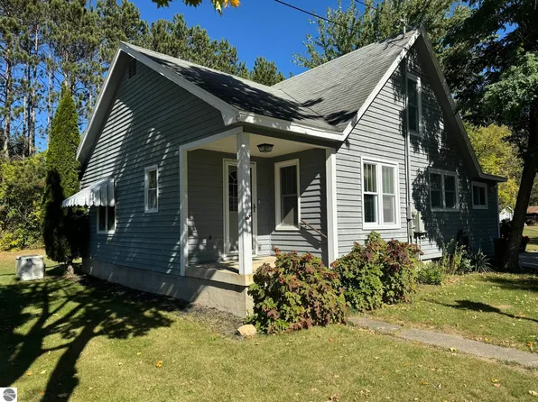 296 N Morey Rd, Lake City, MI 49651