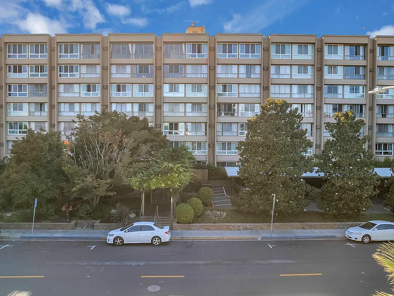 1700 Civic Center Dr #707 — Photo 33