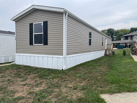 2nd image of 5118 Faraon St #56