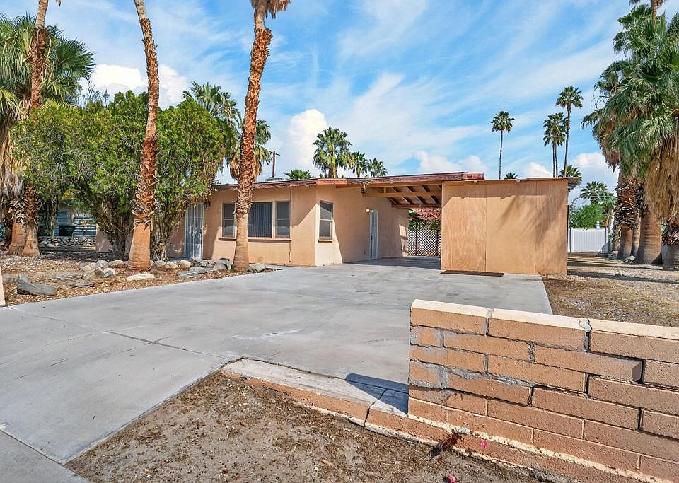 1st image of 620 S El Cielo Rd