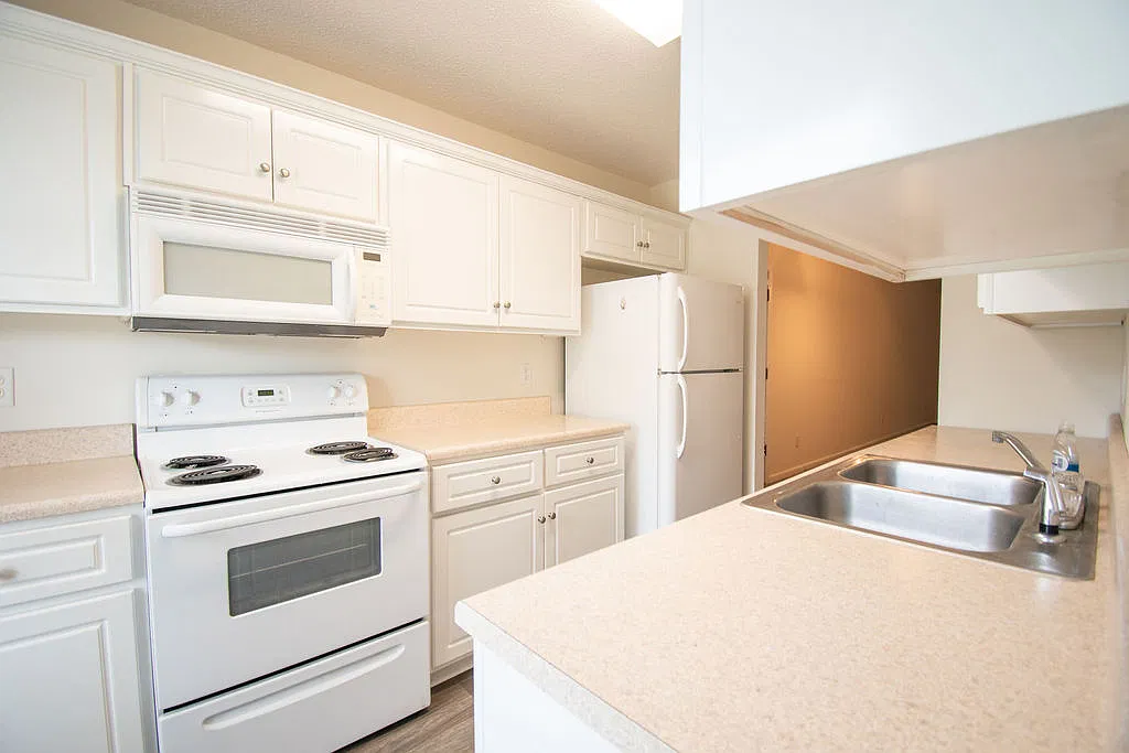 2 bed, 1308 sqft, $1,550 — Photo 4