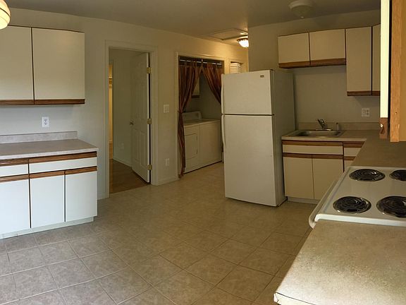 2nd image of 6818 Red Bird Ln