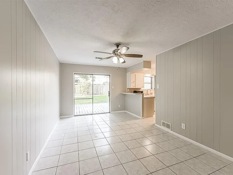7015 Pine Vista Ln — Photo 14