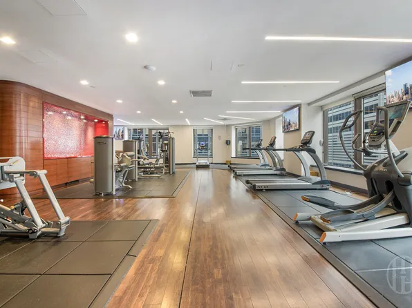 75 Wall Street image 7 of 9