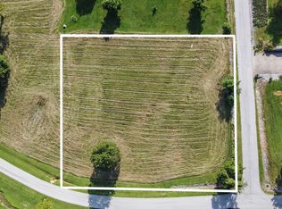 24 Meadow Brook Ct, Flemingsburg, KY 41041