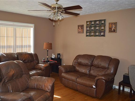 5th image of 293 Westbridge Pl