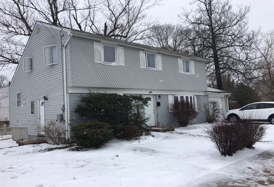2nd image of 120 Branch Ave
