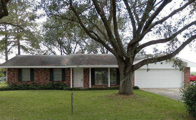 1st image of 317 Fairfield Dr