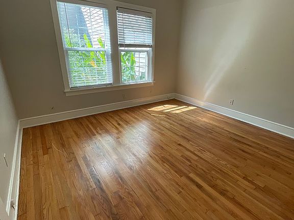 5th image of 3813 Creswell Ave