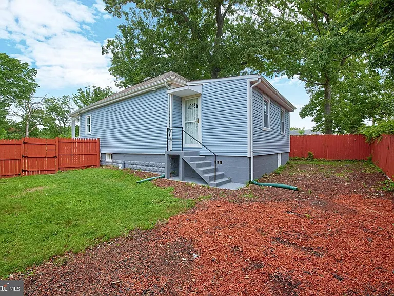 1516 Opus Ave — Photo 7