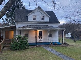 1130 Arcadia Rd, Cherry Tree, PA 15724