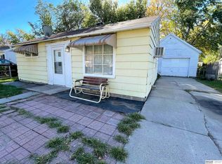 4025 Cleveland Ave, Lincoln, NE 68504
