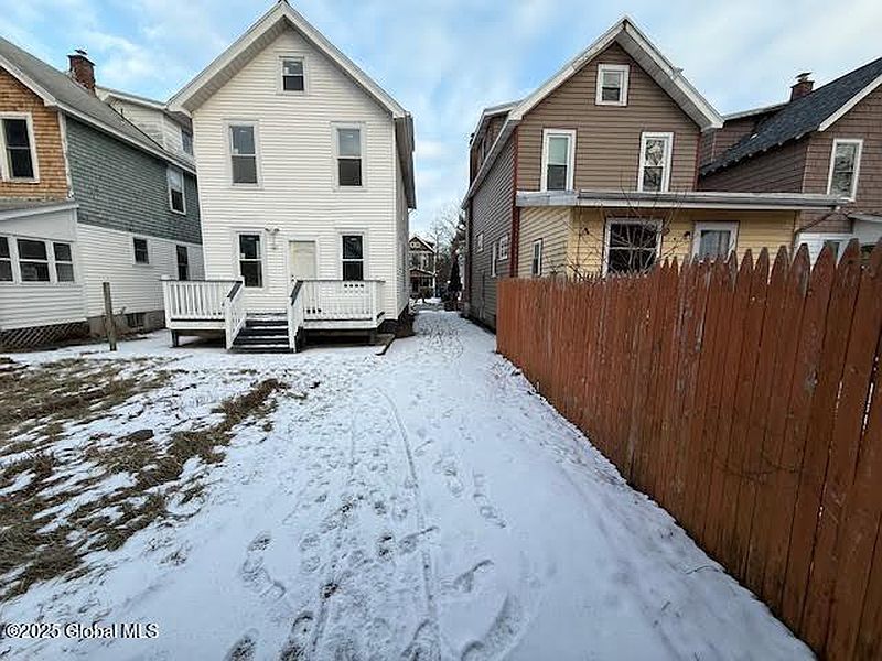 2nd image of 109 Grove Avenue