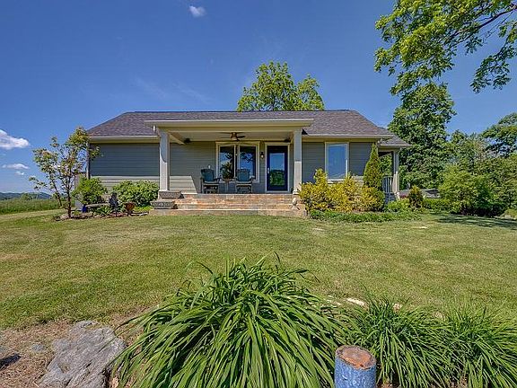 2nd image of 7585 Bending Oak Dr