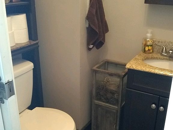 4th image of 6 Hillcrest Dr