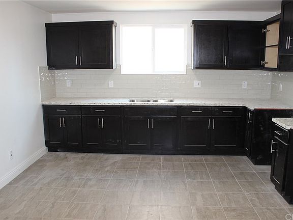 3rd image of 622-624 W 54th St