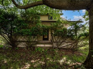 200 Mahood Rd, Butler, PA 16001