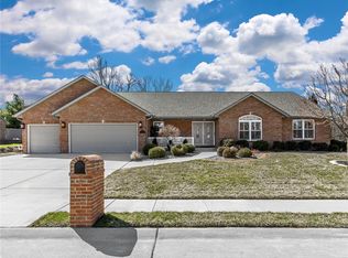 1805 Riviera Ln, O'Fallon, IL 62269