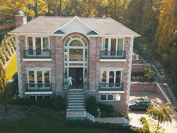 4th image of 6 Watchung Rd