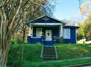1319 Division St, Vicksburg, MS 39180