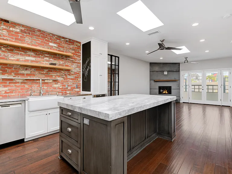 7725 Eads Ave — Photo 1