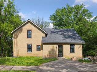 2532 Eitel Rd, Chaska, MN 55318