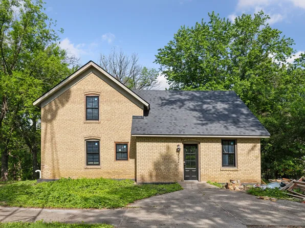 2532 Eitel Rd, Chaska, MN 55318