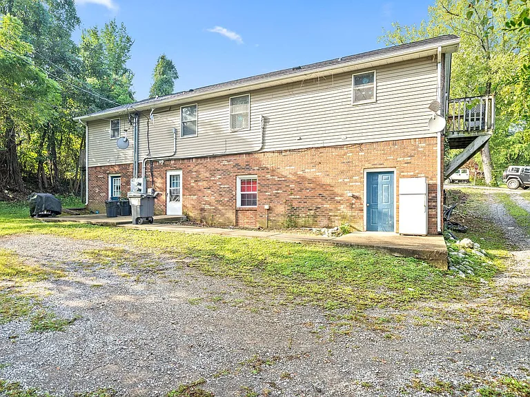 Park Ln - 221 — Photo 18