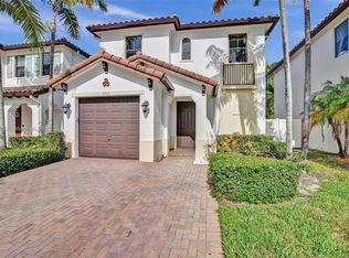 3786 SW 90th Ave, Miramar, FL 33025