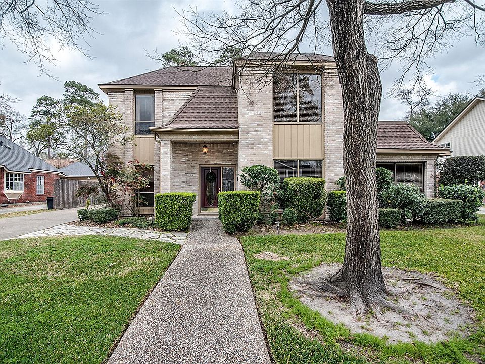 1st image of 2031 Lake Hills Dr
