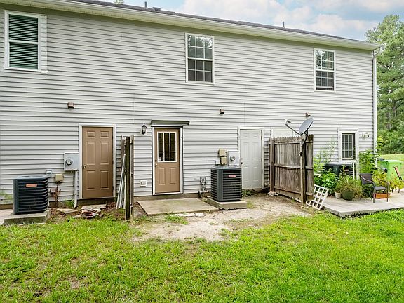 5th image of 1825 Vintage Rd