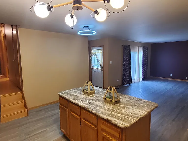 121 Lake Hill Dr — Photo 12