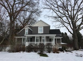 5562 N Weber Rd, Whitehall, MI 49461