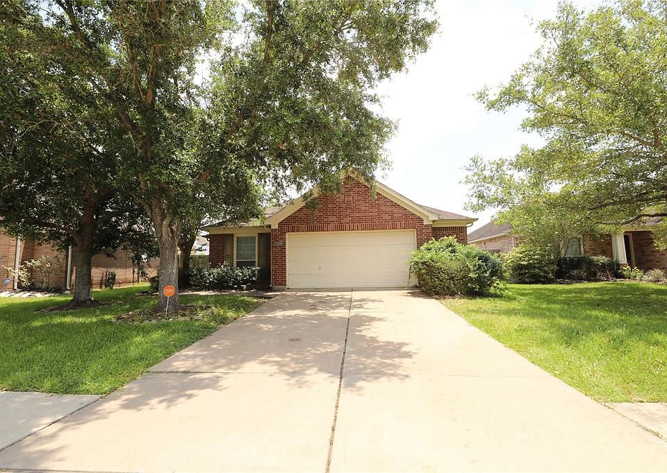 1st image of 2919 Autumnbrook Ln