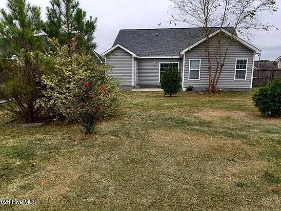 2nd image of 424 Rockland Dr