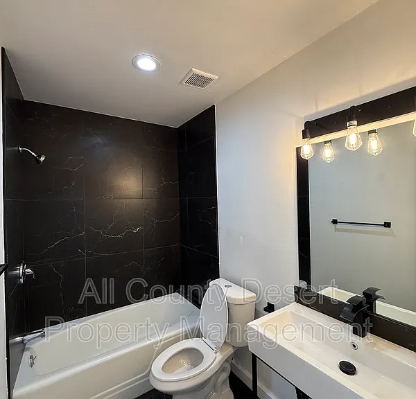 46075 Ocotillo Dr #4 — Photo 9