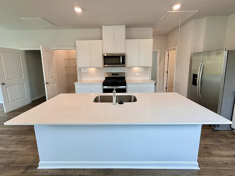 6555 Japonica Ln — Photo 7