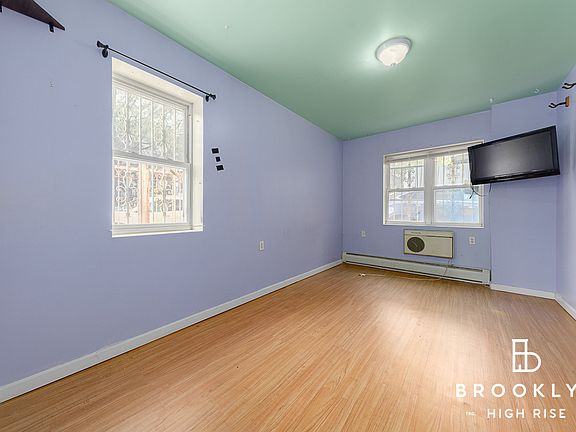 3rd image of 18 Buffalo Ave #1B