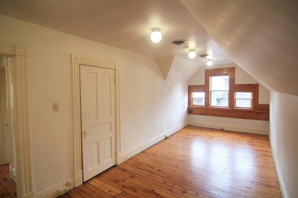 Building Photo - 939 S Trenton Ave #3