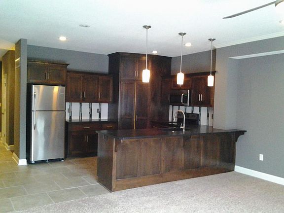 Kitchen/ Living Room