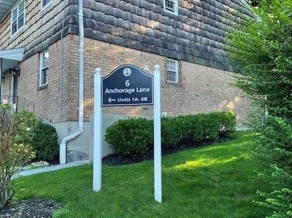 6 Anchorage Lane #2A, Oyster Bay, NY 11771