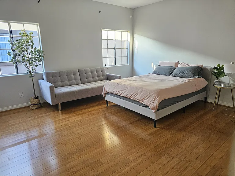 4080 Tujunga Ave #104 — Photo 6