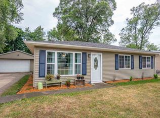 426 E End Ave, Evansdale, IA 50707