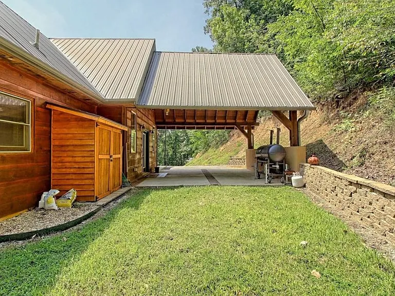 358 Kellie Drive II #II — Photo 10