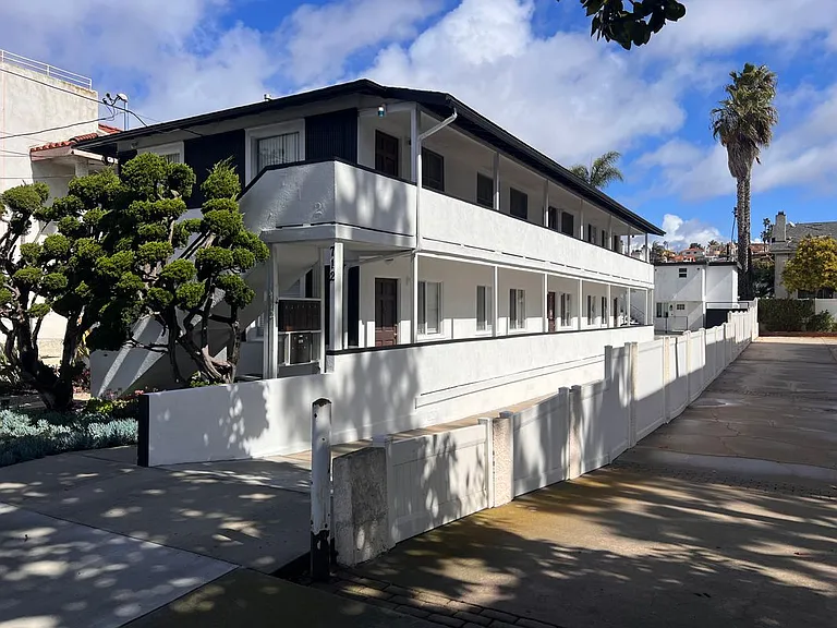 712 N Guadalupe Ave #1 — Photo 3