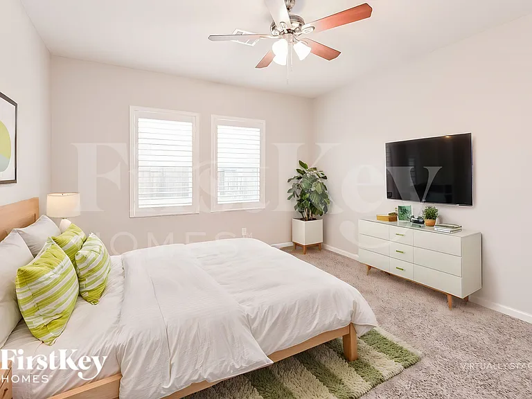 10080 Pappas Dr — Photo 11